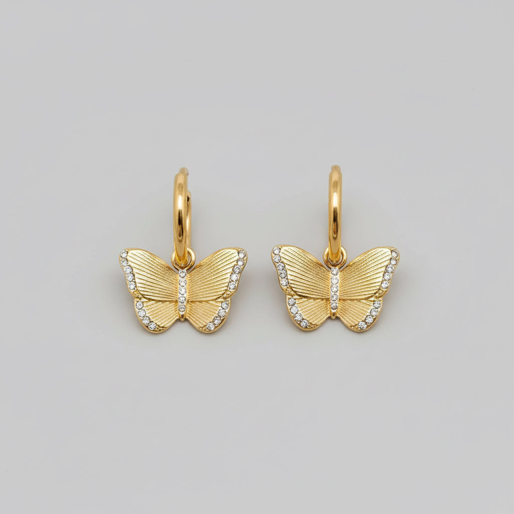 Boucles d'oreilles Papillon incrustée en zircone cubique